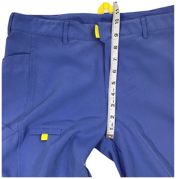 Zumba Fitness - Capri Camo Style Workout Pants - Large - Picture 10 of 14